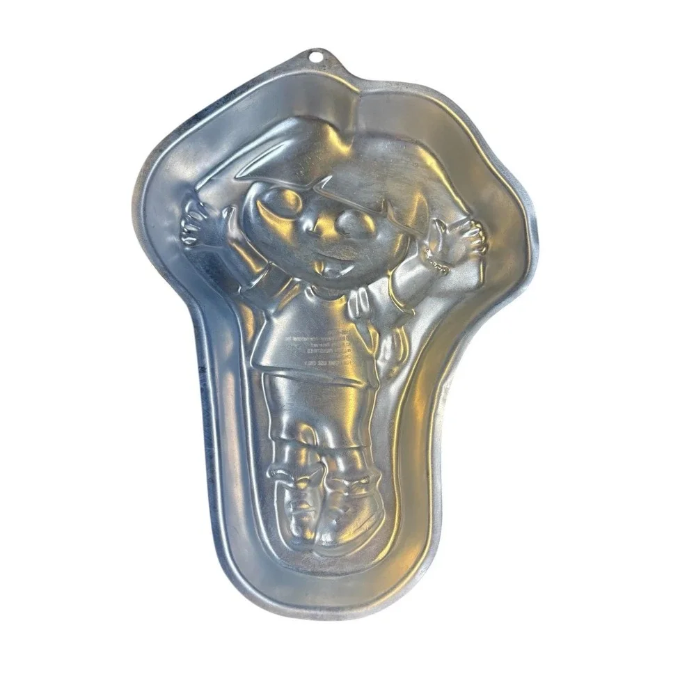 Wilton Cake‎ Pan Kids OS Silver Dora the Explorer 2105-6300 Aluminum Vintage